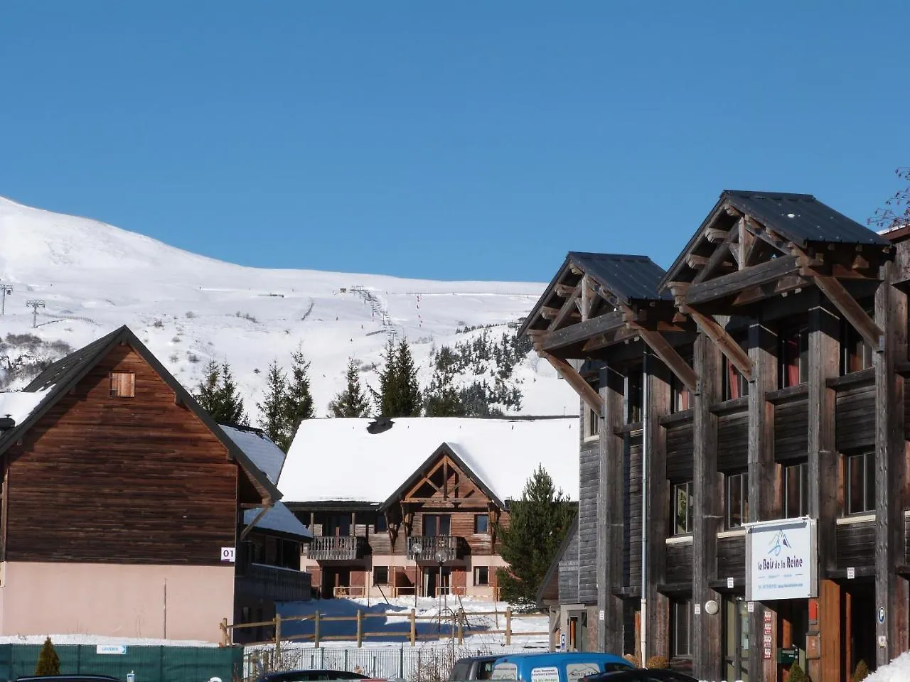 Résidence Le Bois de la Reine Super-Besse